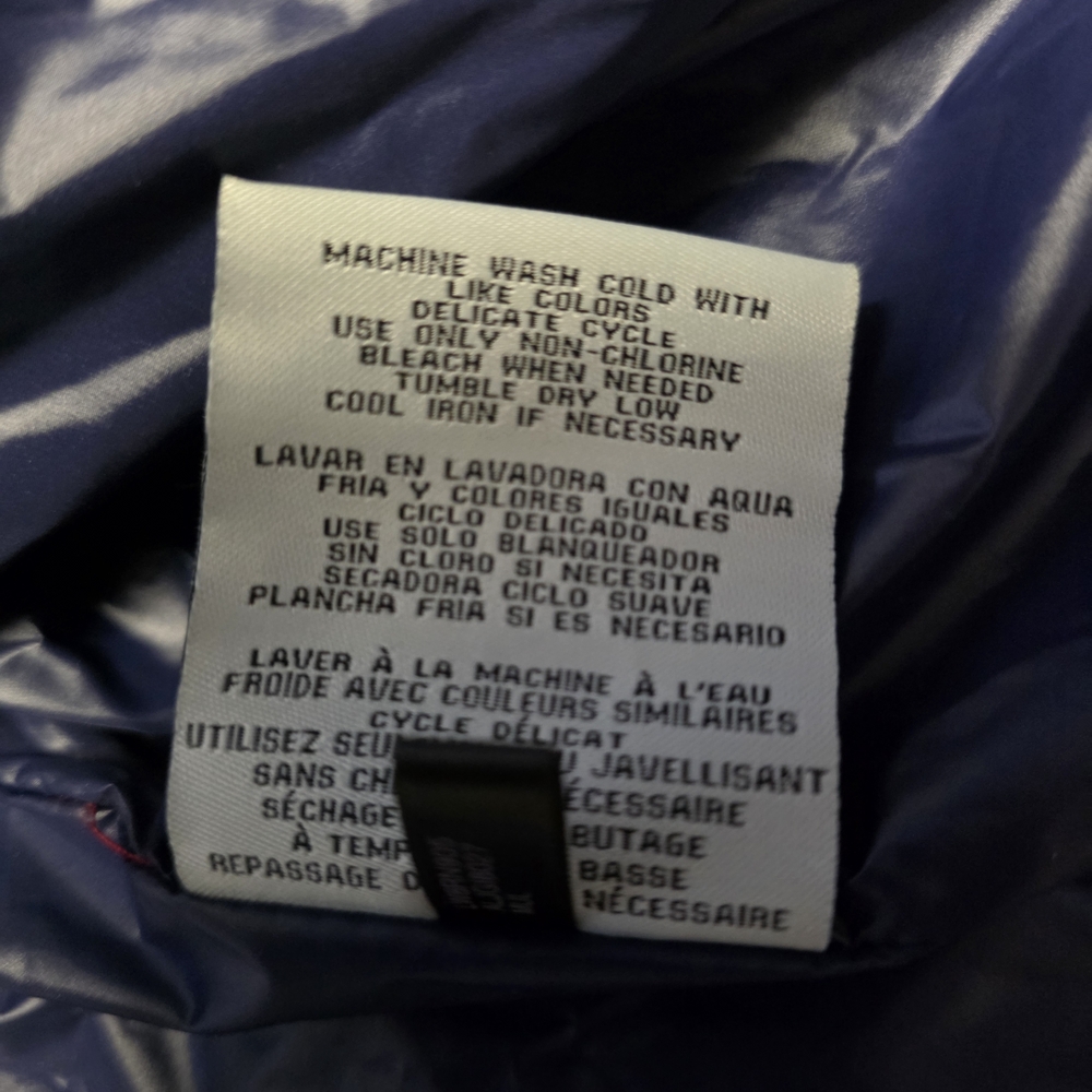 Women's LEVI'S Colorblock Puffer Jacket - Picture 9 of 10